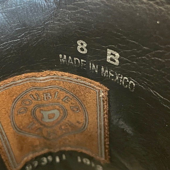 Double D Ranch ROUGHSTOCK Boots
NWB Size 8 - Picture 8 of 9